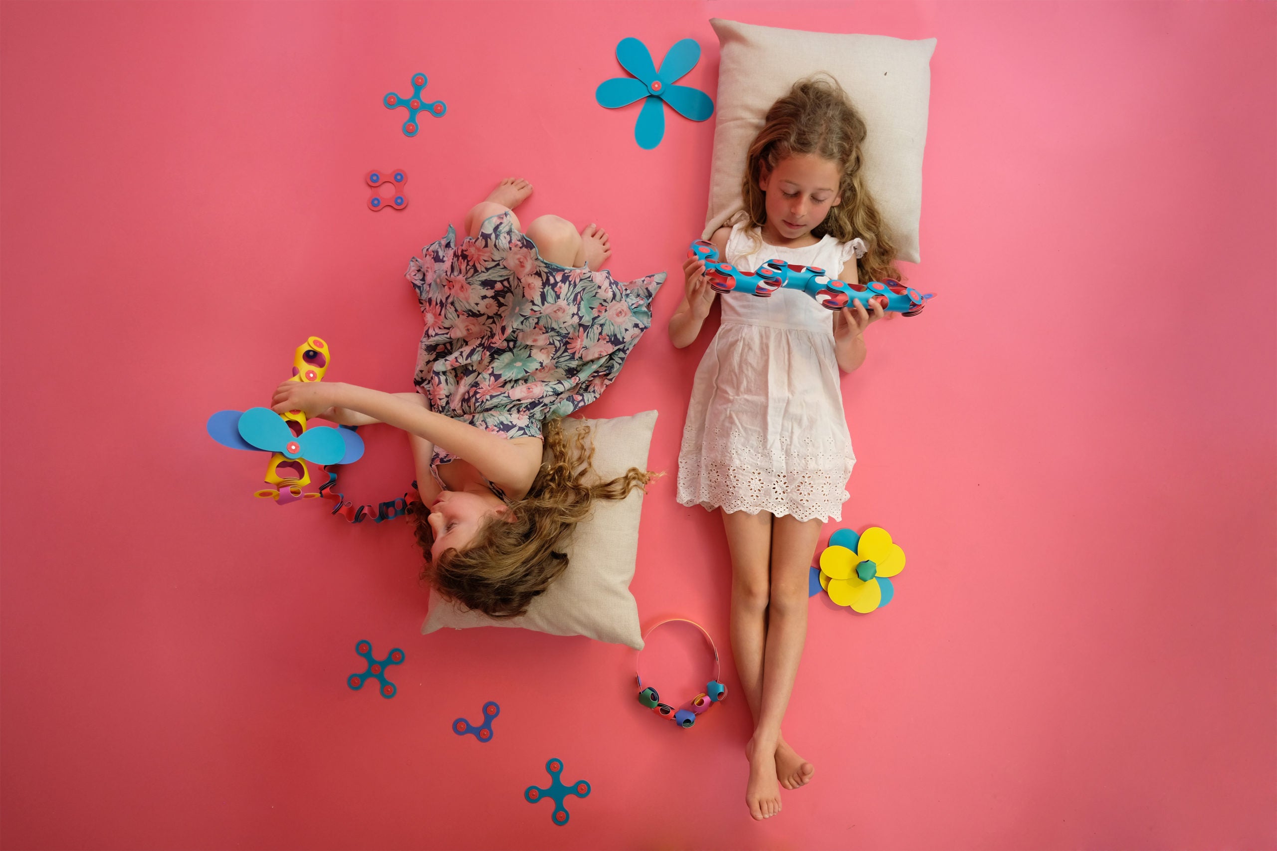 Free Play Vs. Structured Play